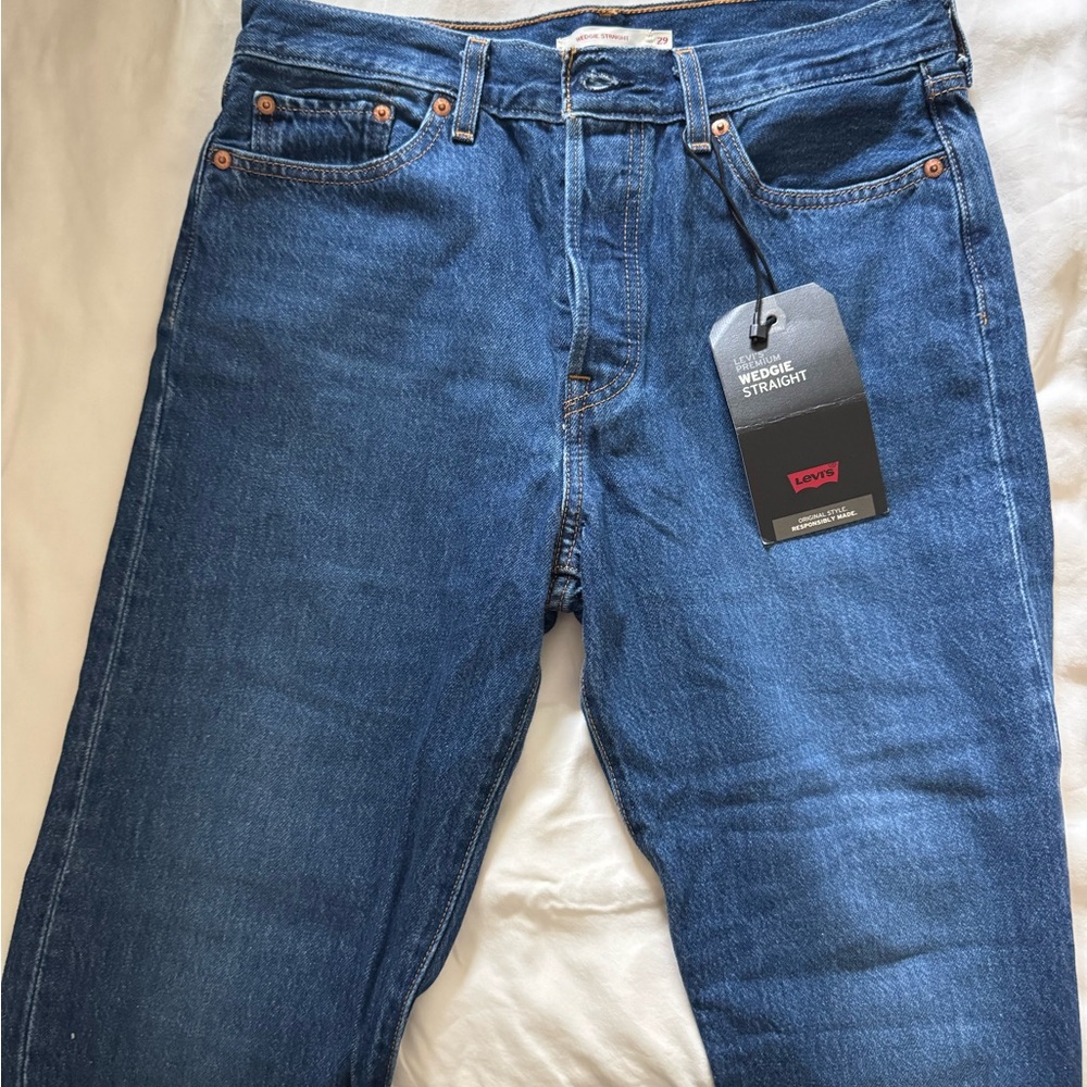 Levi's wedgie straight blue jeans 29 - NWT